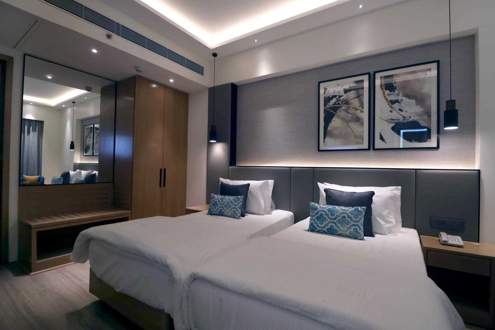 Trehan Iris Broadway